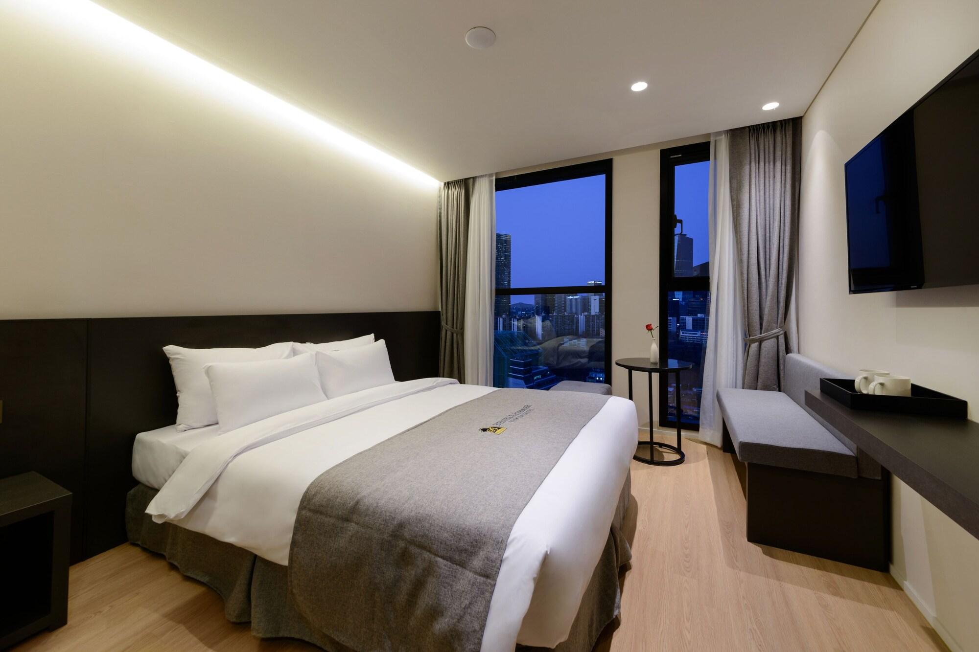 Benikea Premier Hotel Yeouido Séoul Extérieur photo